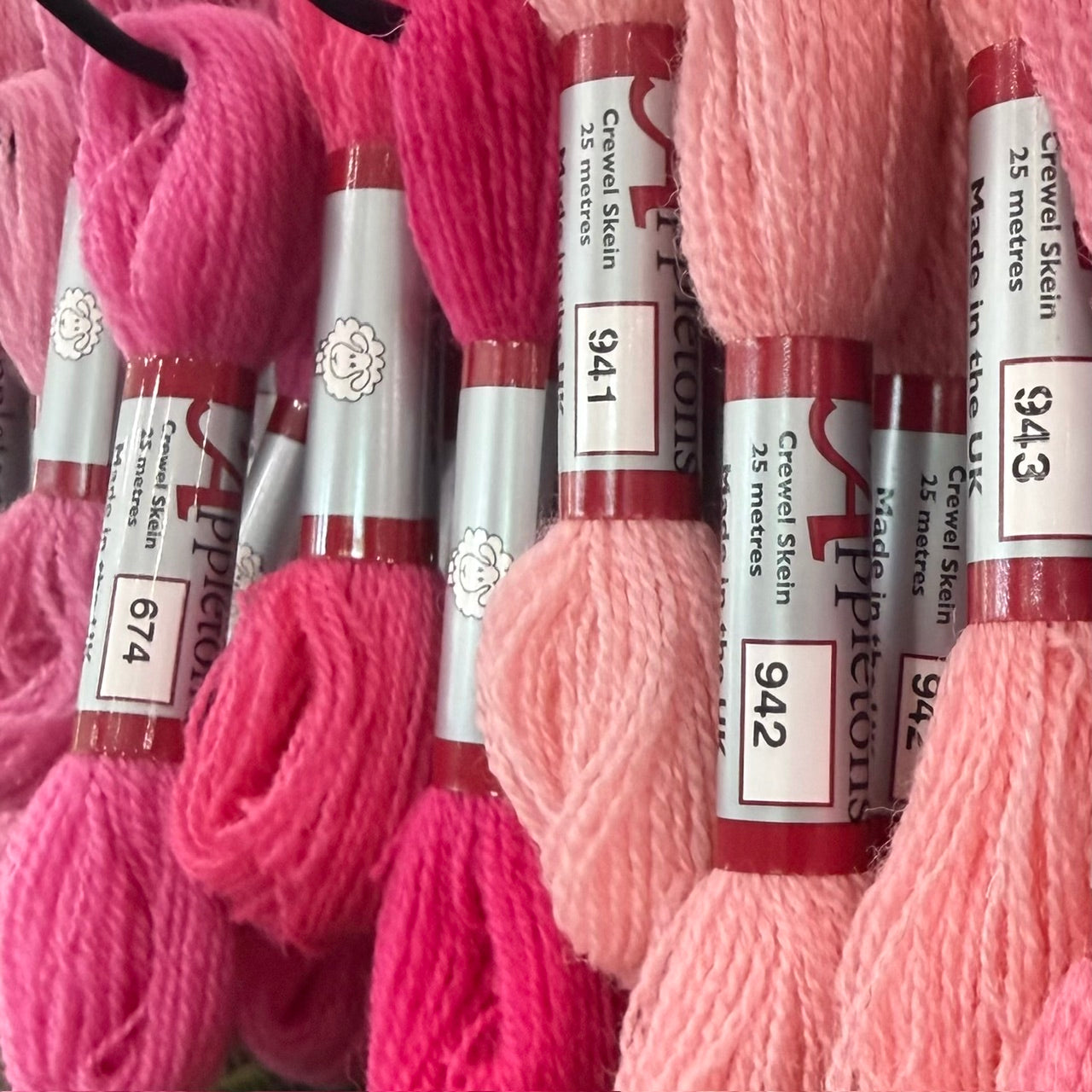 Appletons 2 Ply Crewel Wool Skeins: Colors 549-957