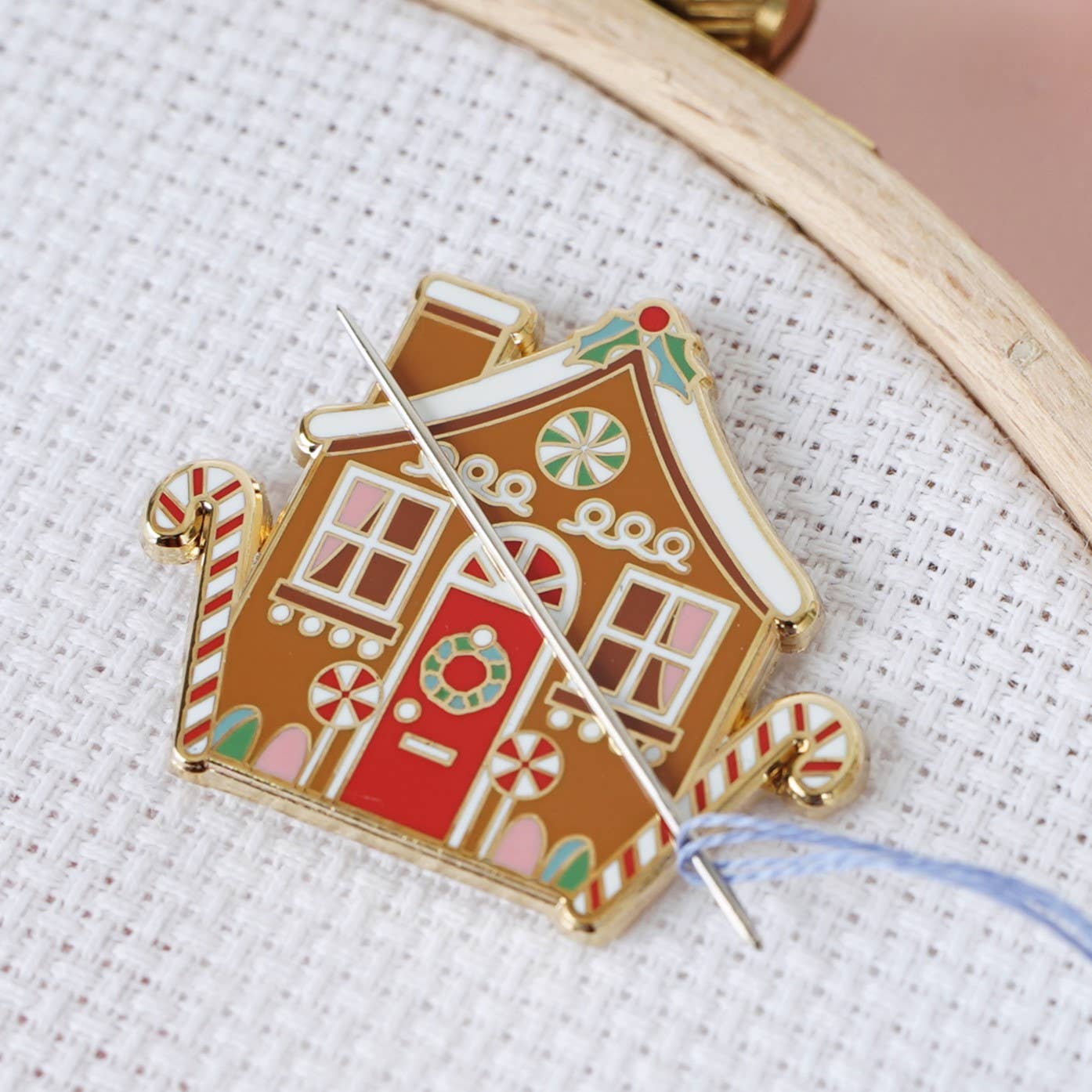 Gingerbread House Needle Minder